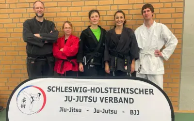 Akatukimitglieder vertiefen ihre Fähigkeiten auf der Trainerfortbildung 2